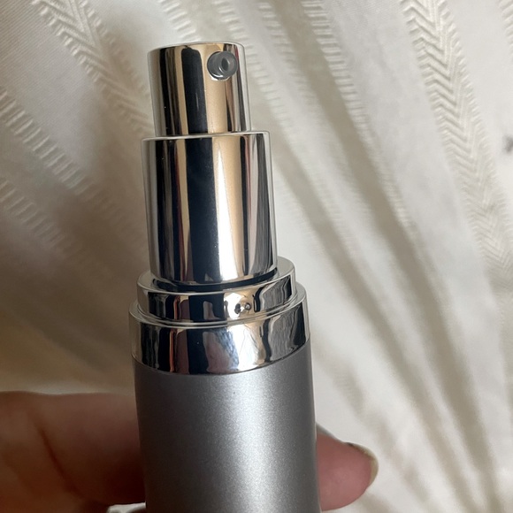 Bellame Luminous Foundation shade 7⚡️Make me an offer - Picture 4 of 6